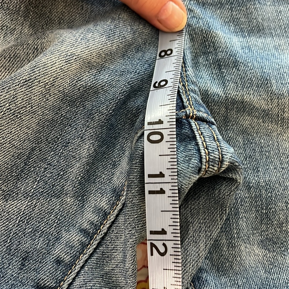Gap slim boyfriend 14/32R jeans light wash straight leg like new jeans - Picture 5 of 7